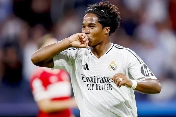 Thần đồng Endrick trong màu áo Real Madrid.