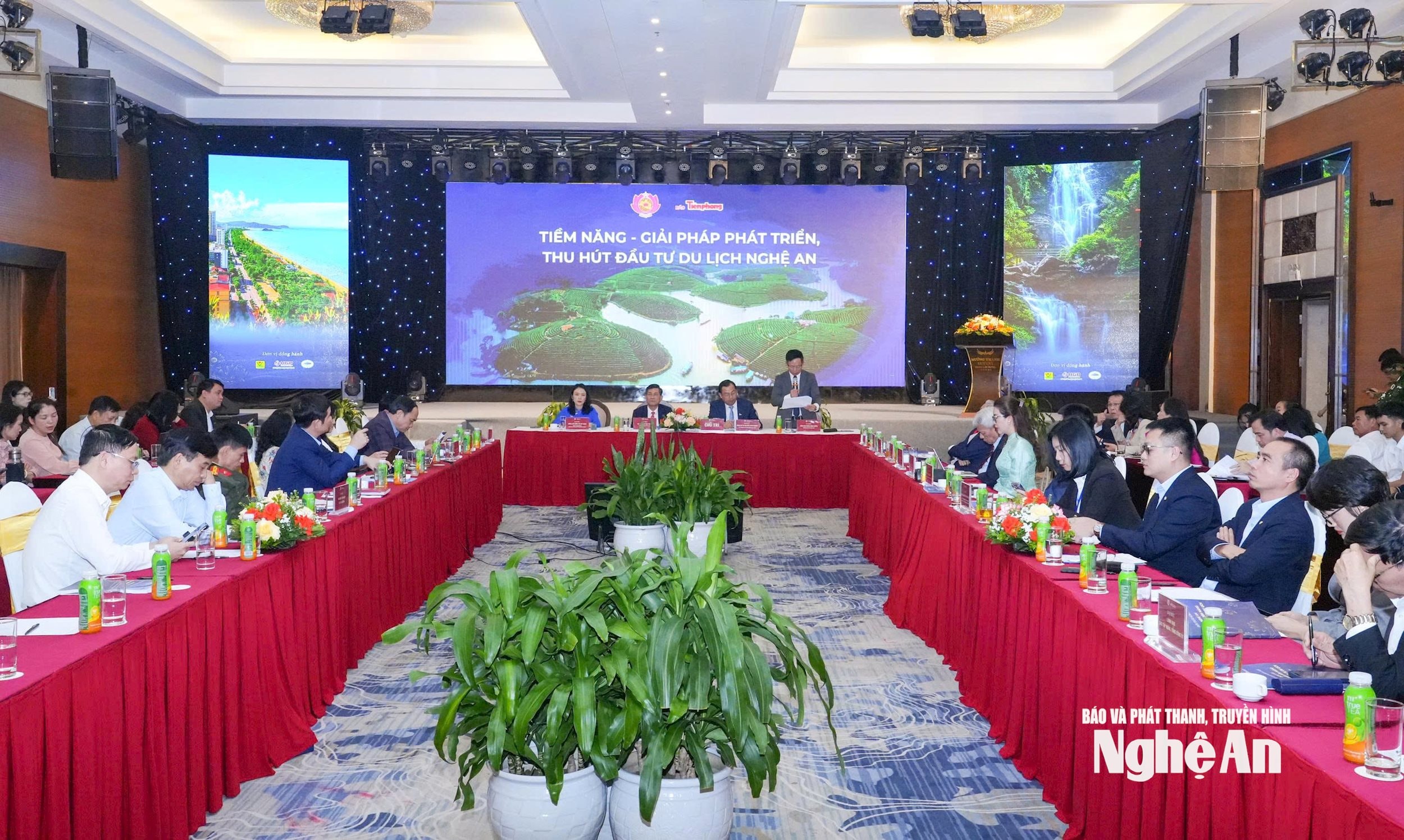 Toàn cảnh hội thảo..