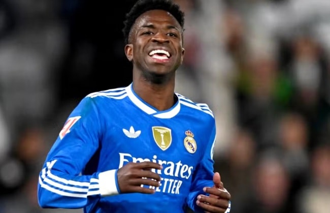 Liverpool đưa Vinicius Junior vào tầm ngắm.