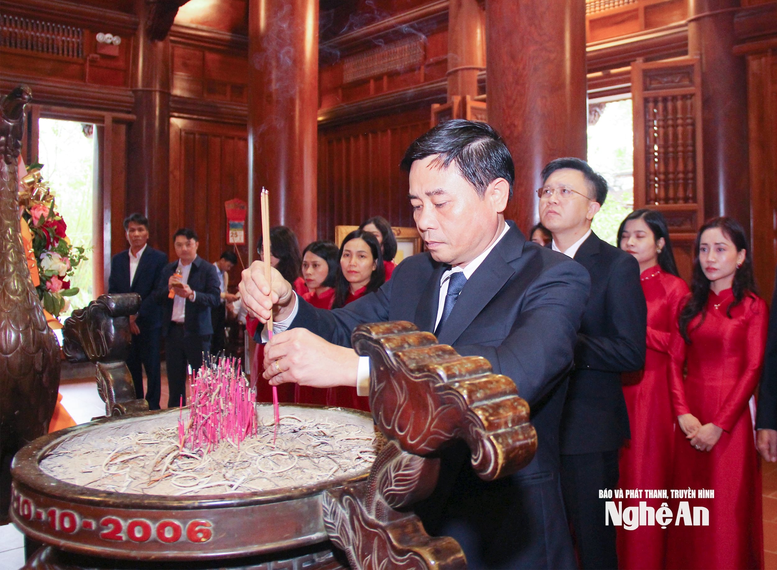  Đồng chí Hồ Lê Ngọc