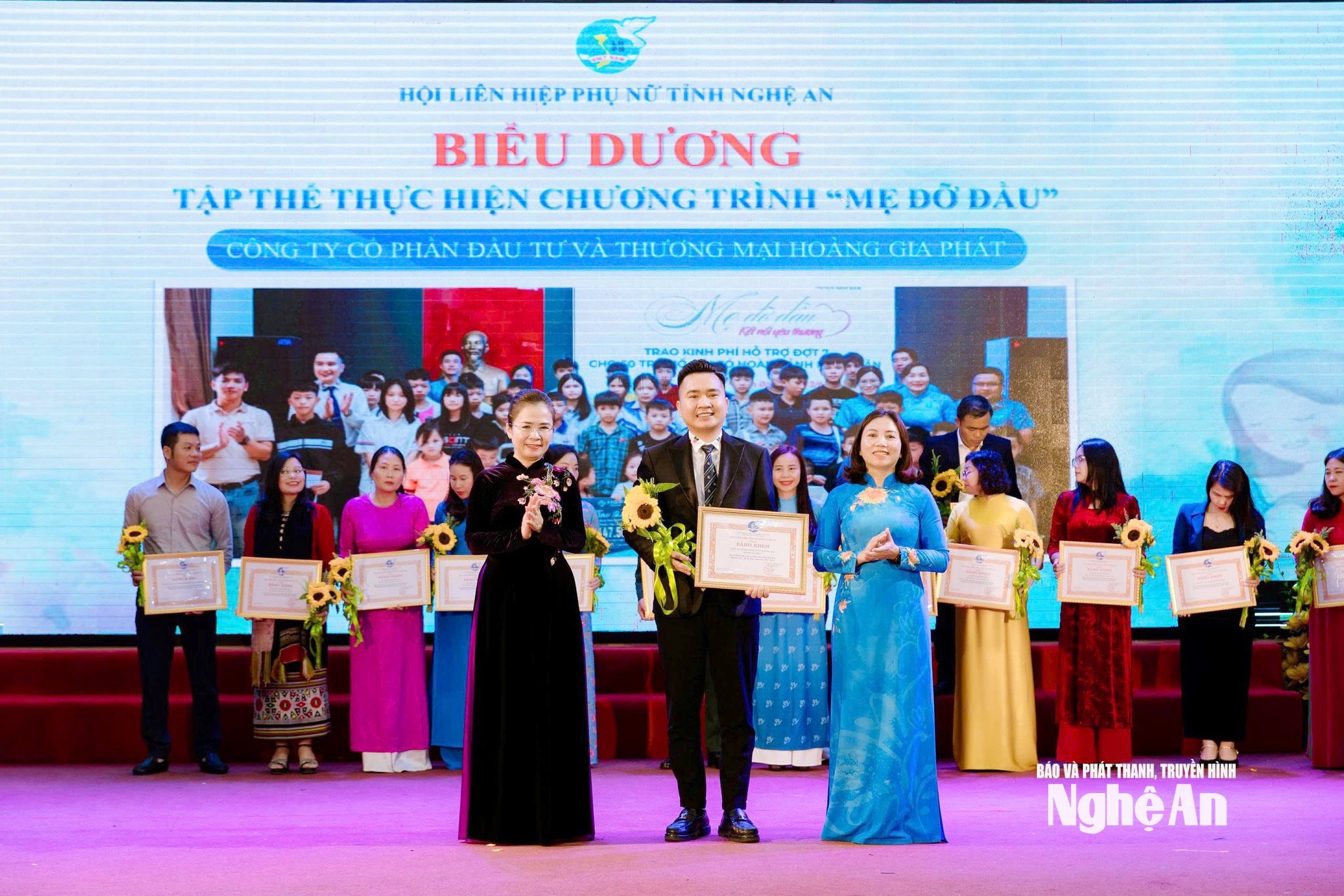 hoàng gia phat Ảnh CSCC