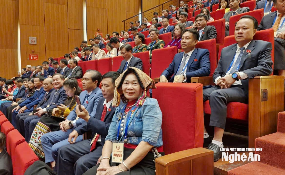 Đại biểu đoàn tỉnh Nghệ An dự Đại hội Thi đua yêu nước toàn quốc lần thứ XI. Ảnh: N.L