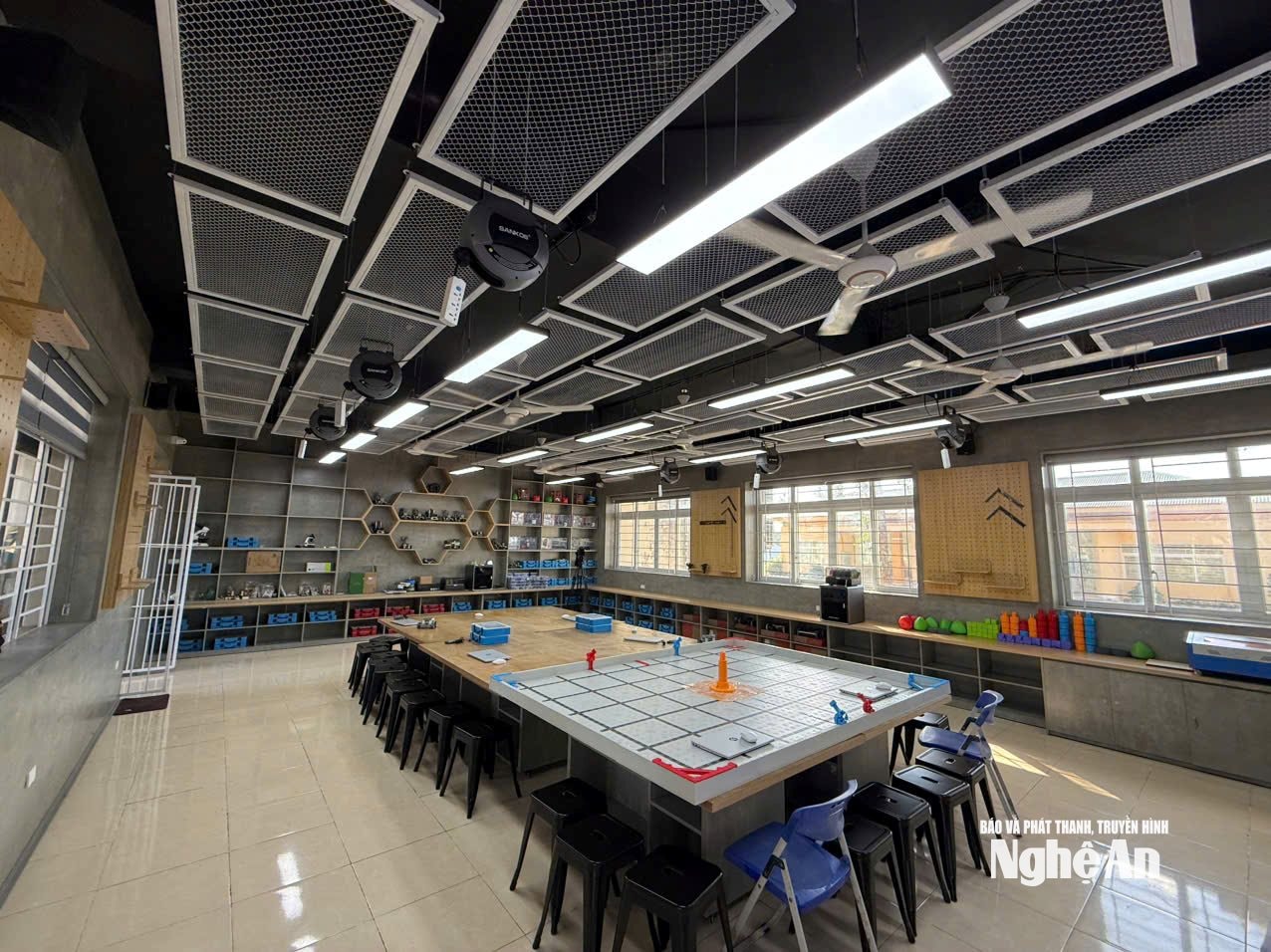 Thiết bị phòng thực hành Stem THPT Kim Liên