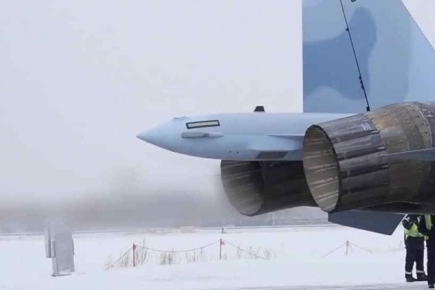 Tiêm kích Su-35S của Không quân Nga cất cánh thực hiện nhiệm vụ.