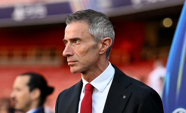Arsenal phải toan tính nhiều trong tháng 1.