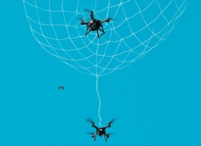 Nga phát triển máy phóng lưới chống UAV Ukraine với công nghệ tiên tiến - Ảnh 1.