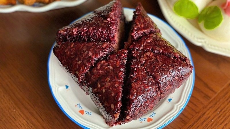 Bánh chưng gạo lứt