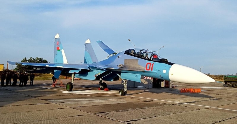 Tiêm kích Su-30SM2 tại căn cứ Baranovichi của Belarus