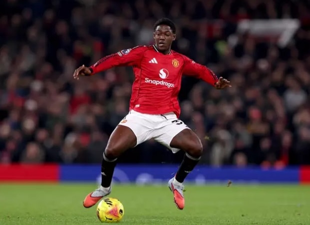 Mainoo muốn rời MU nhằm tìm kiếm cơ hội ra sân.