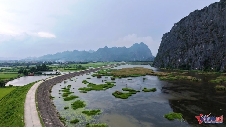 Vân Long được mệnh danh là vịnh không sóng