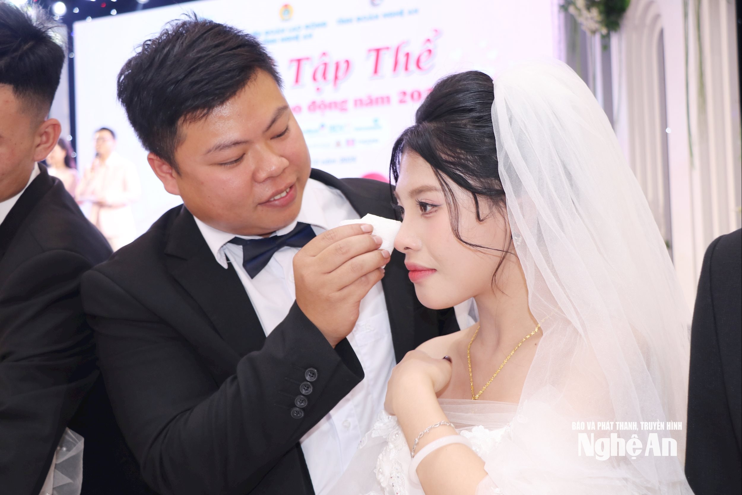 12a lễ cưới tập thể 2025