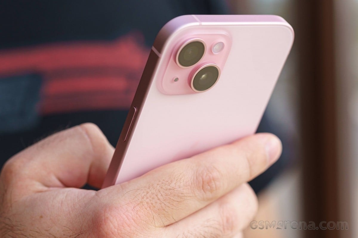 Camera 48MP là nâng cấp đáng giá giúp iPhone 15 chụp ảnh chuyên nghiệp hơn.