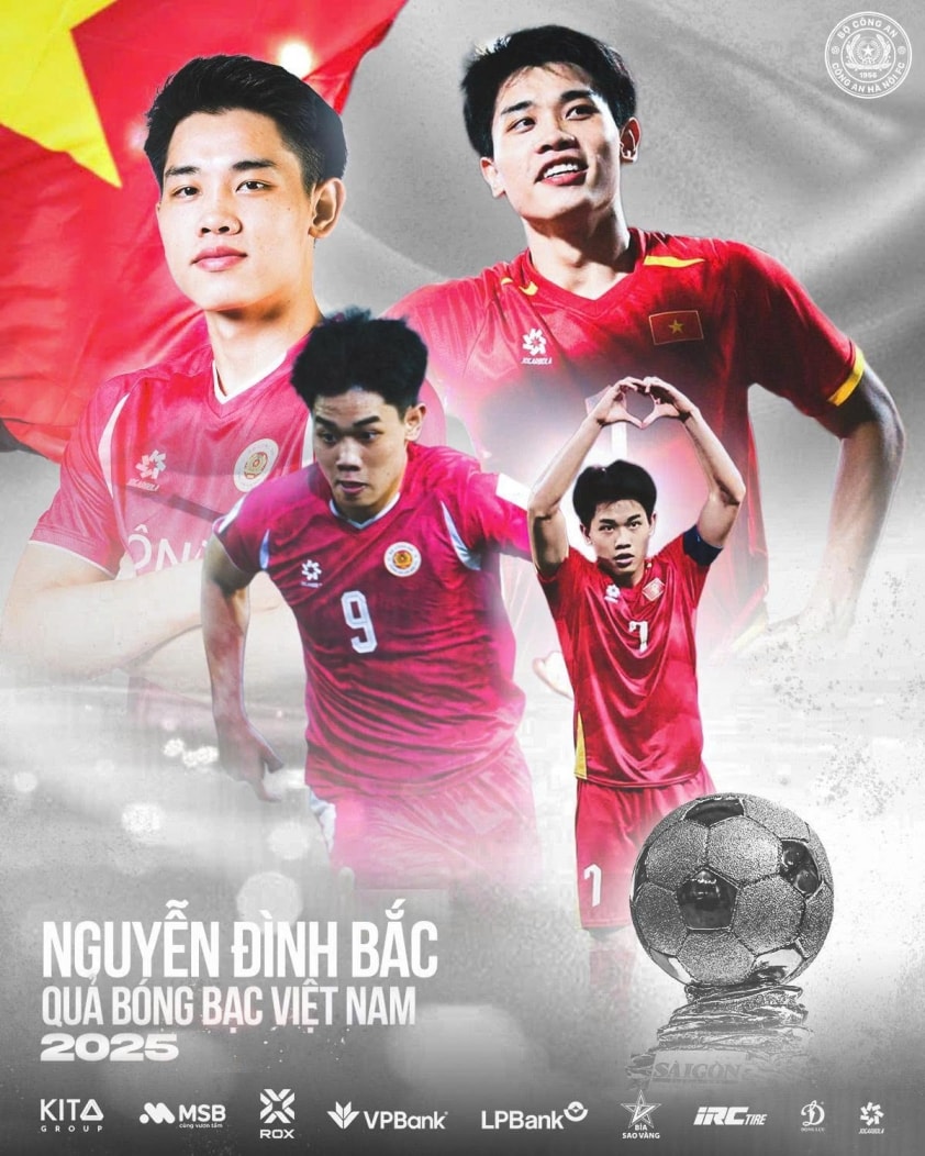 Nguyễn Đình Bắc là chủ nhân của danh hiệu Quả bóng bạc Việt Nam 2025 sau một năm thi đấu ấn tượng