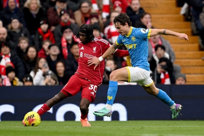 Jeremie Frimpong hoạt động năng nổ