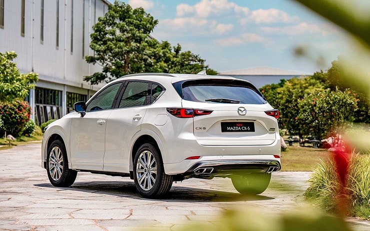 Thiết kế đuôi xe Mazda CX-5 2025