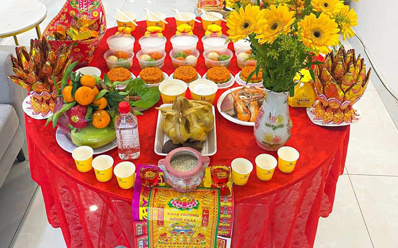 Phân biệt cúng giao thừa và cúng mùng 1