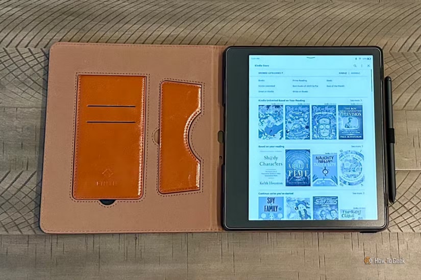 Sử dụng bao da bảo vệ cho máy đọc sách Kindle