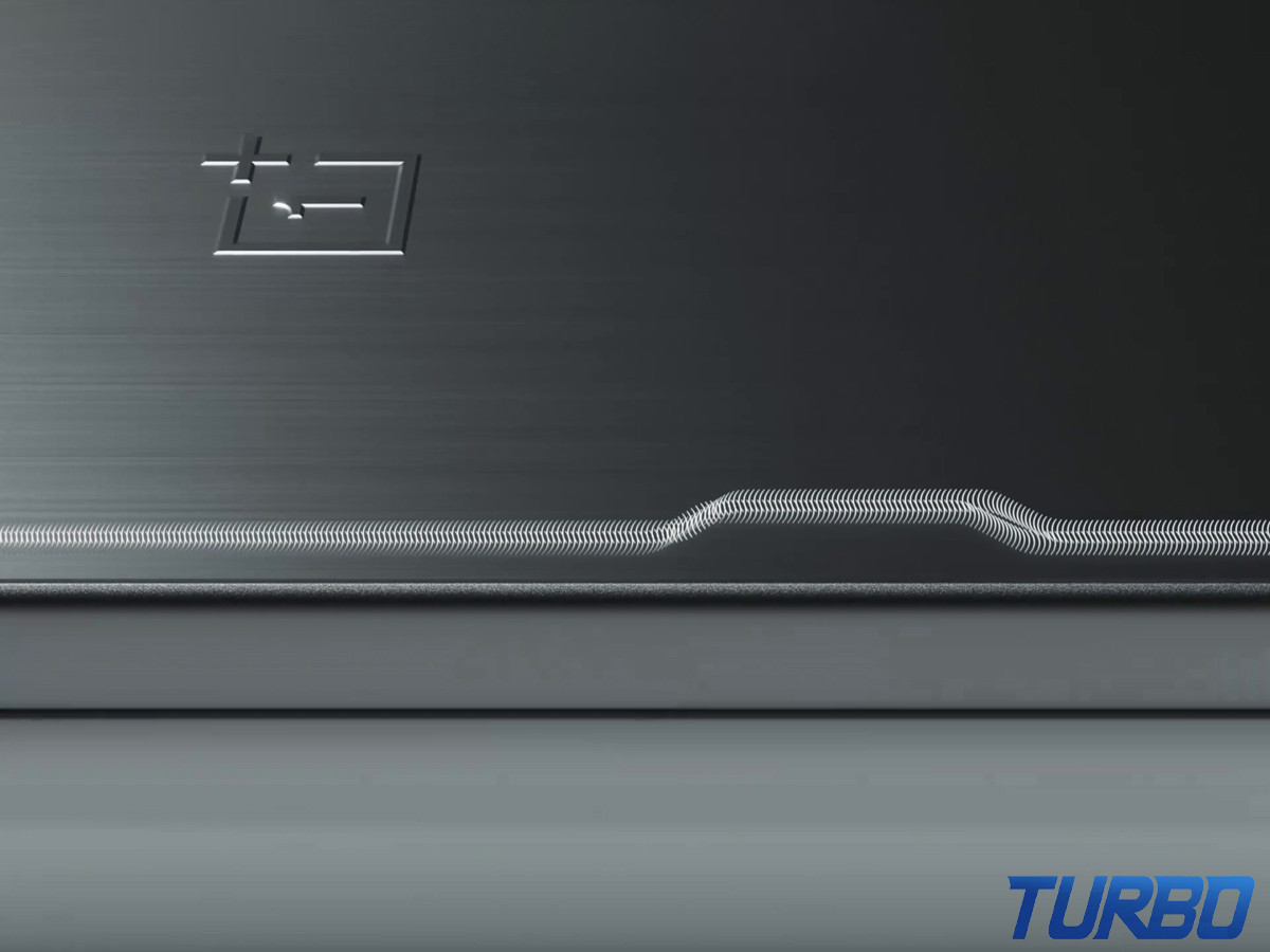 Thiết kế mặt sau của phiên bản OnePlus Turbo 6 tiêu chuẩn