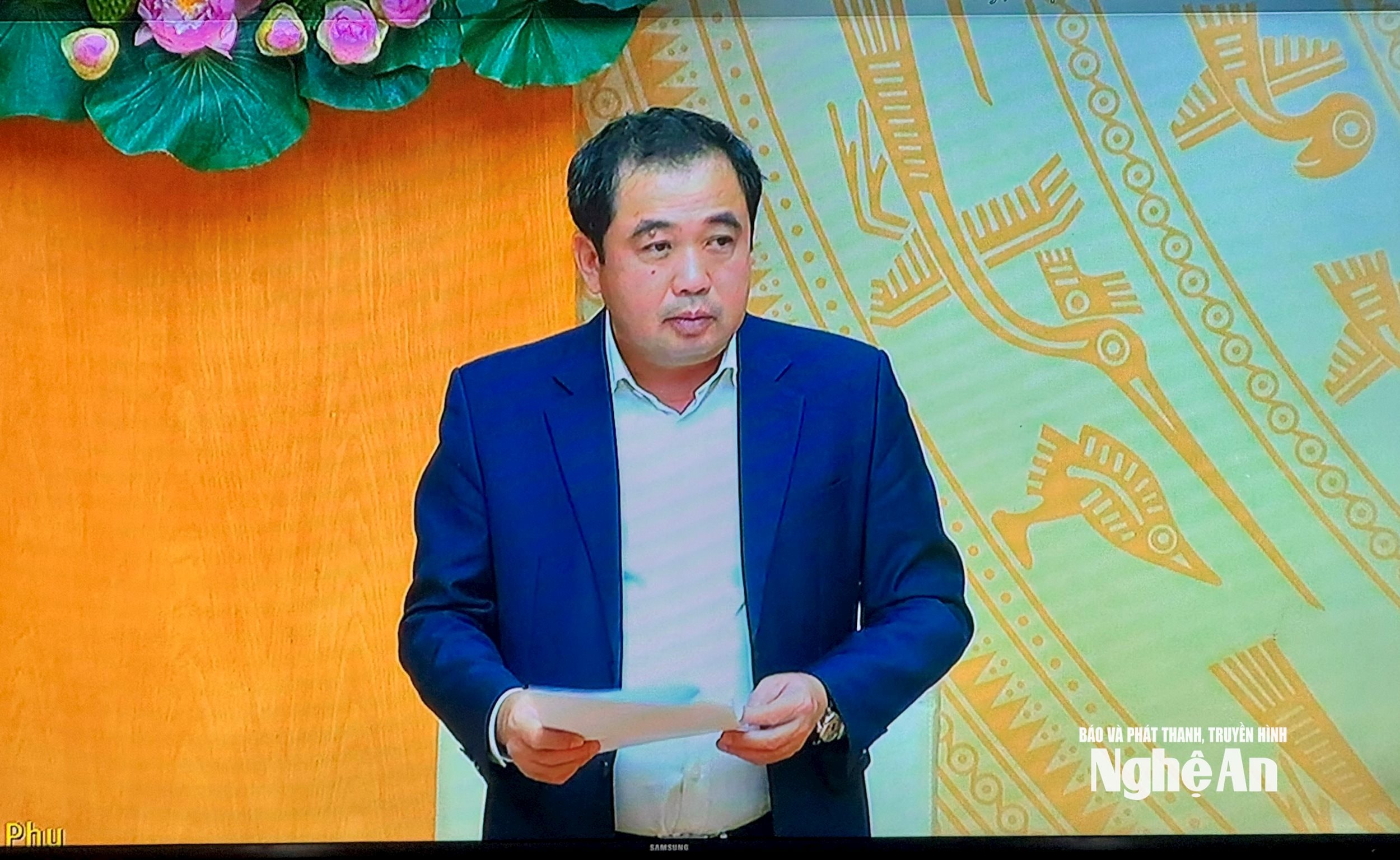  Bộ trưởng Bộ NN phát biểu