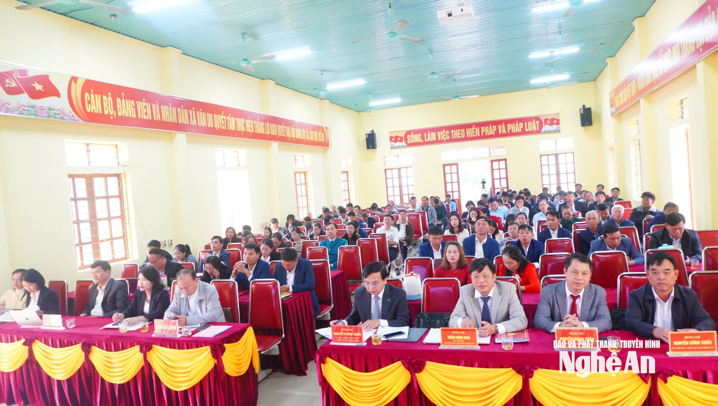 Đại biểu dự Hội nghị