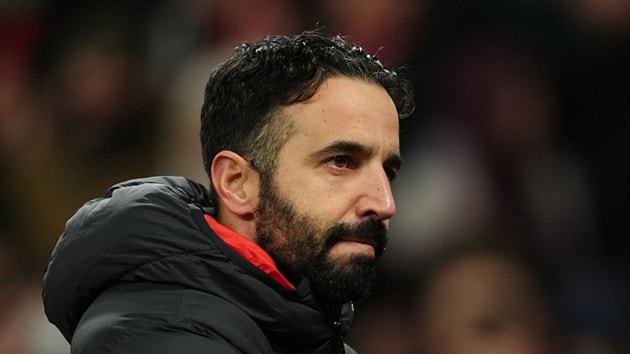 HLV Ruben Amorim thay đổi sơ đồ chiến thuật cho Manchester United