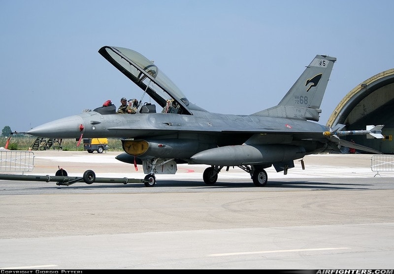 Nguồn gốc tiêm kích F-16 của Ukraine