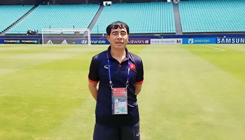VFF ra án phạt nặng với HLV từng giúp Việt Nam dự World Cup 1 HLV Đinh Văn Dũng trong trang phục huấn luyện