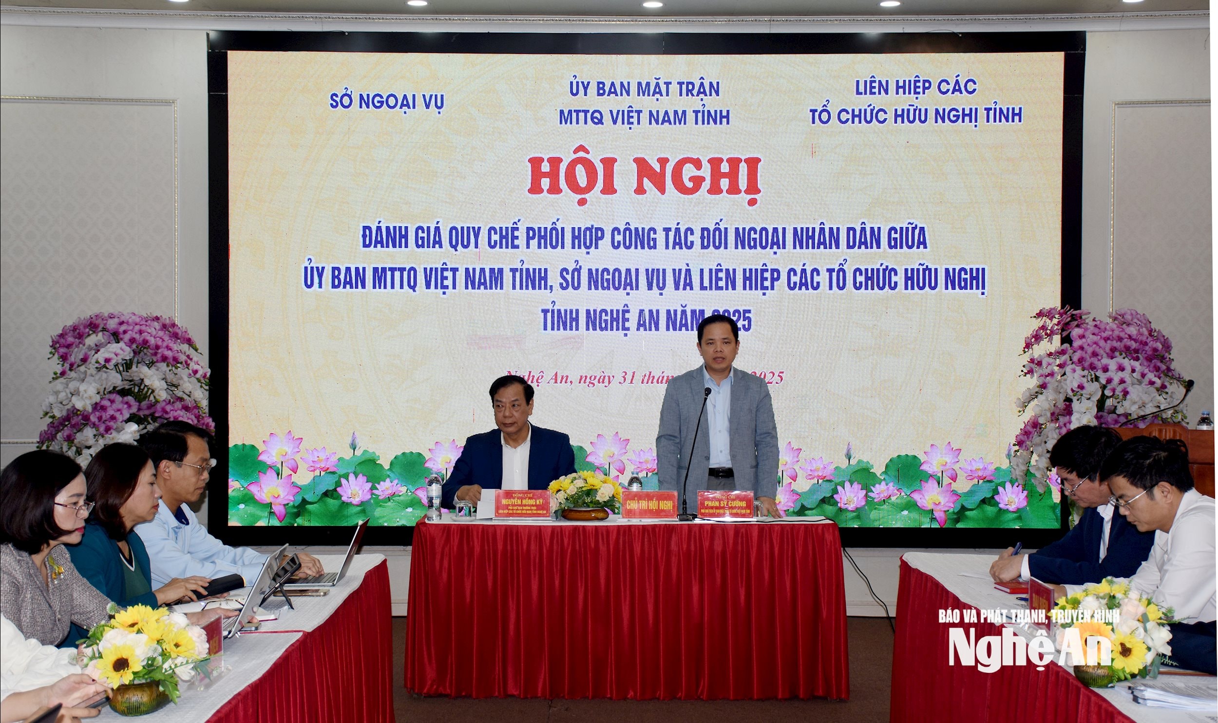 2 διπλωματικές