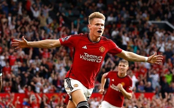 Khả năng Scott McTominay quay lại khoác áo Man United