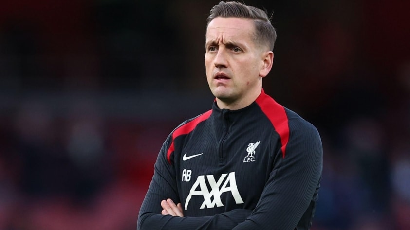 Liverpool sa thải HLV Aaron Briggs vì thành tích bóng chết kém cỏi