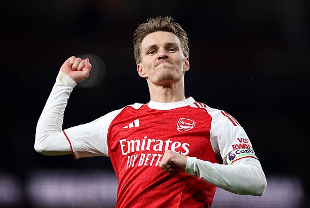 Martin Odegaard tái xuất mạnh mẽ trong màu áo Arsenal sau chấn thương