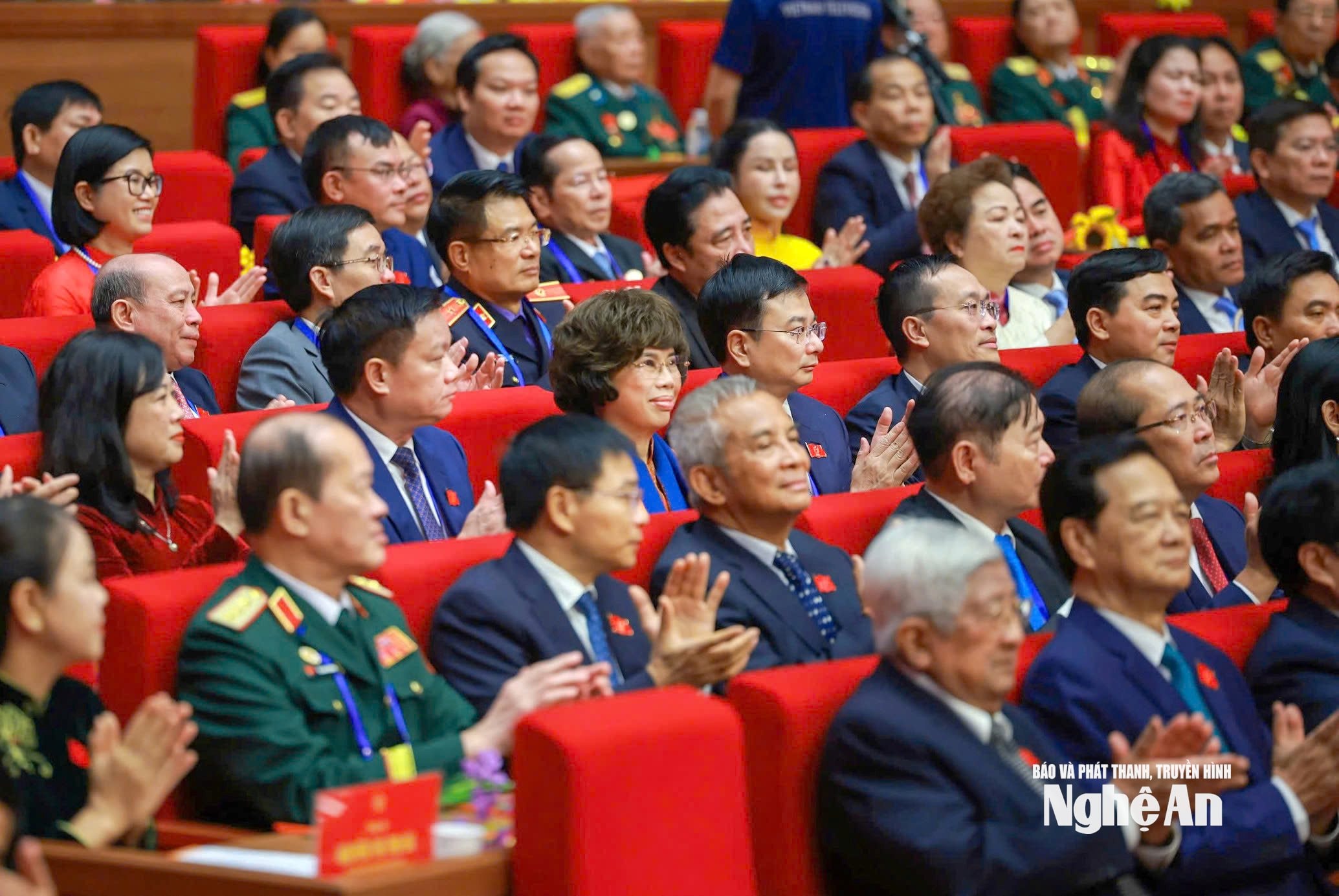 Madam Thái Hương tại ĐH Thi đua yêu nước (2)