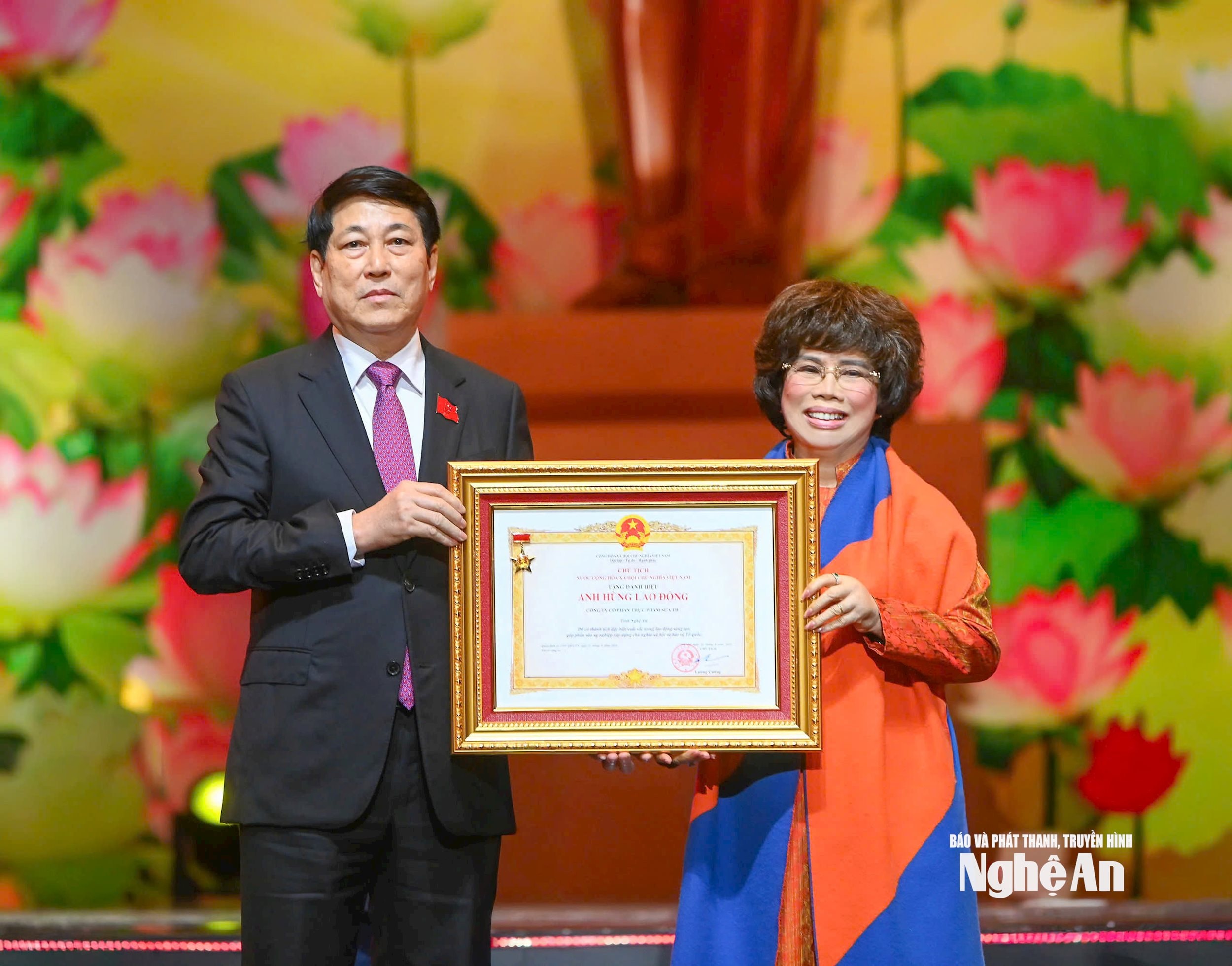 TH nhận AHLĐ-ảnh sd