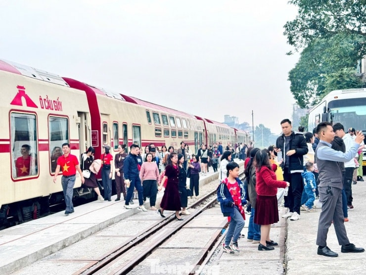 Tham quan Đền Đô Bắc Ninh