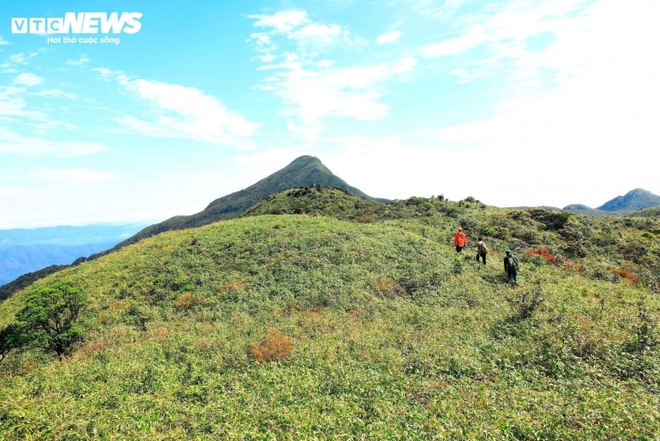 Thời điểm phù hợp nhất để chinh phục Voi Mẹp là từ tháng 12 đến cuối tháng 8 năm sau