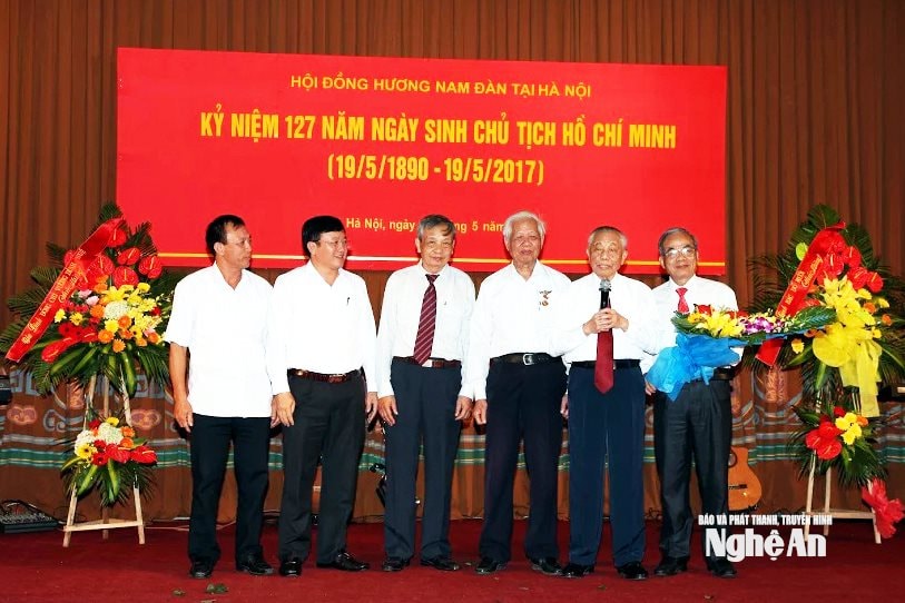 HDH TỔ CHỨC KỶ NIỆM NGÀY SINH NHẬT CHỦ TỊCH HCM