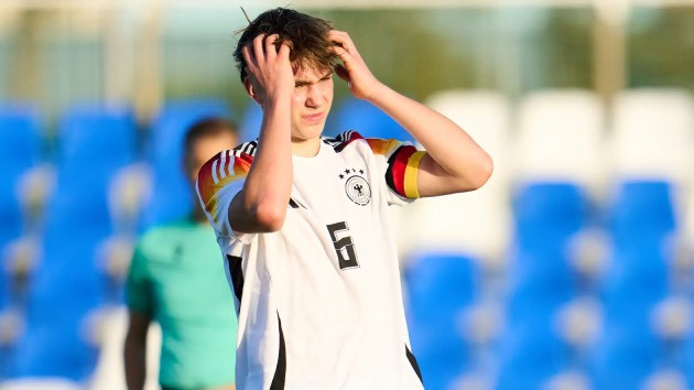 Phong cách thi đấu của Eichhorn có nhiều nét tương đồng với huyền thoại Toni Kroos