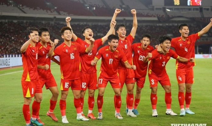 AFC kiểm tra trang phục thi đấu của U23 Việt Nam