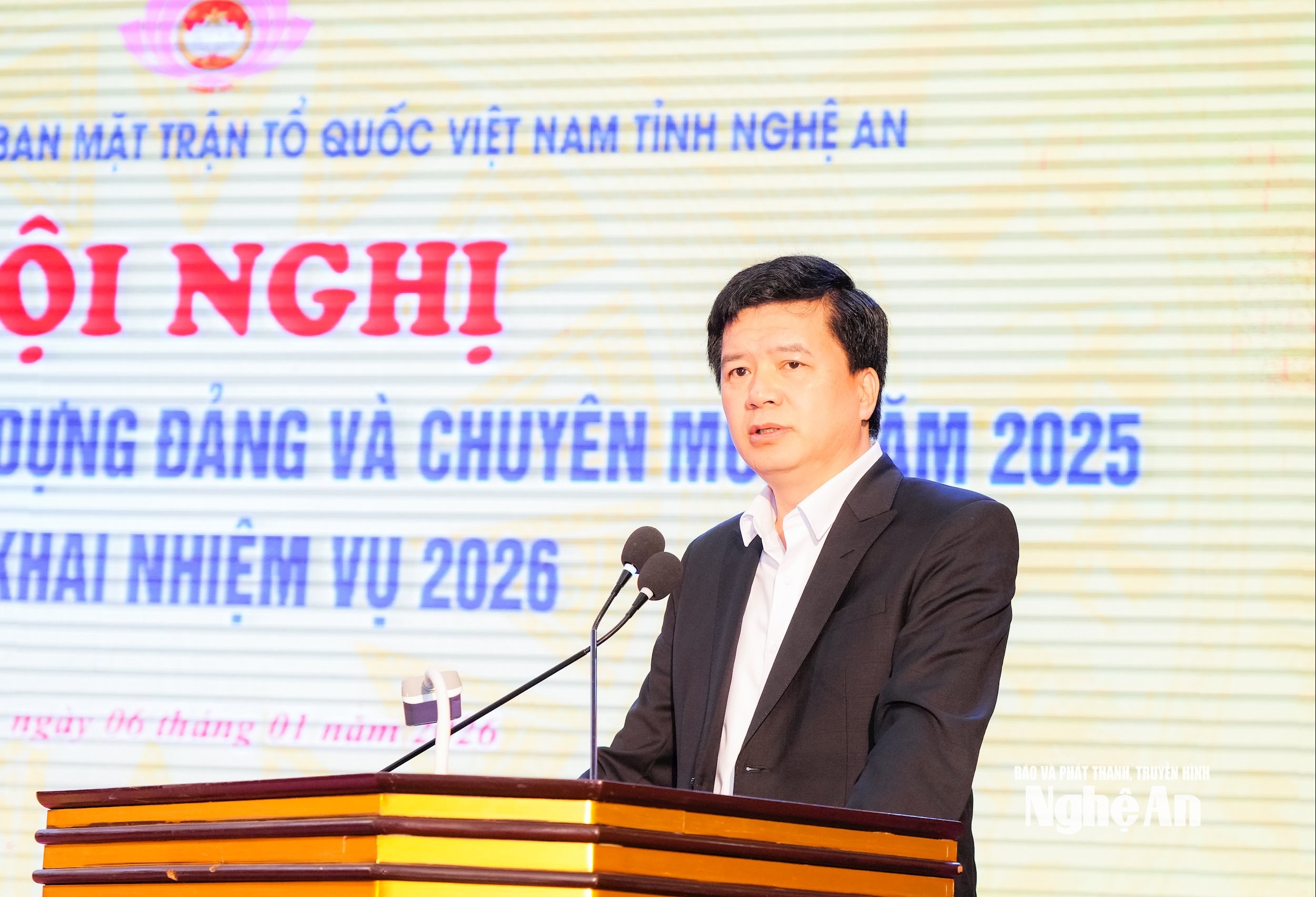 anh hùng 2