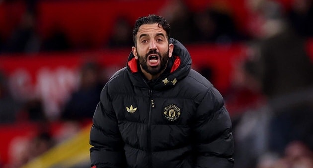 Sơ đồ 3 trung vệ của Amorim không phát huy hiệu quả tại Manchester United