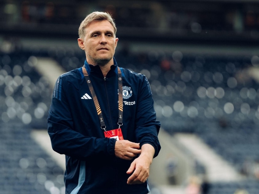 Darren Fletcher được bổ nhiệm làm HLV tạm quyền