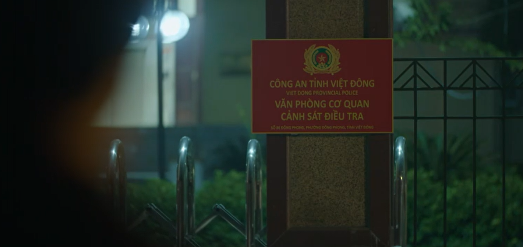 Khắc quyết định ra trình diện cơ quan công an sau nhiều biến cố.