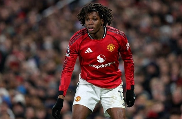 Patrick Dorgu trong màu áo Manchester United dưới thời HLV mới