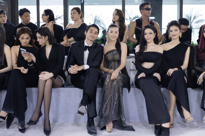 Anh Thư xuất hiện hiếm hoi tại một sự kiện thời trang trong năm qua