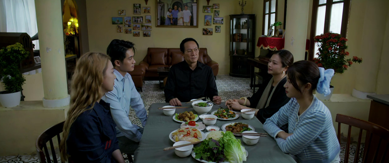 Ông Phi bàng hoàng khi nhận tin đồng nghiệp cũ qua đời