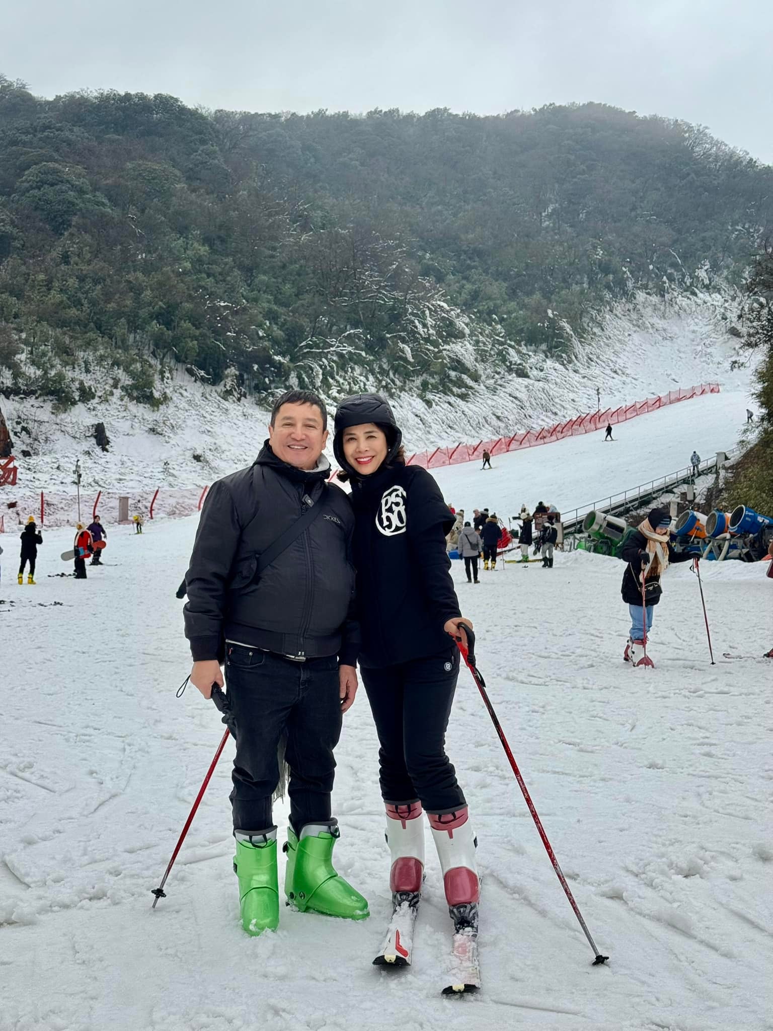 Cả 2 dành nhiều thời gian đi du lịch cùng nhau.