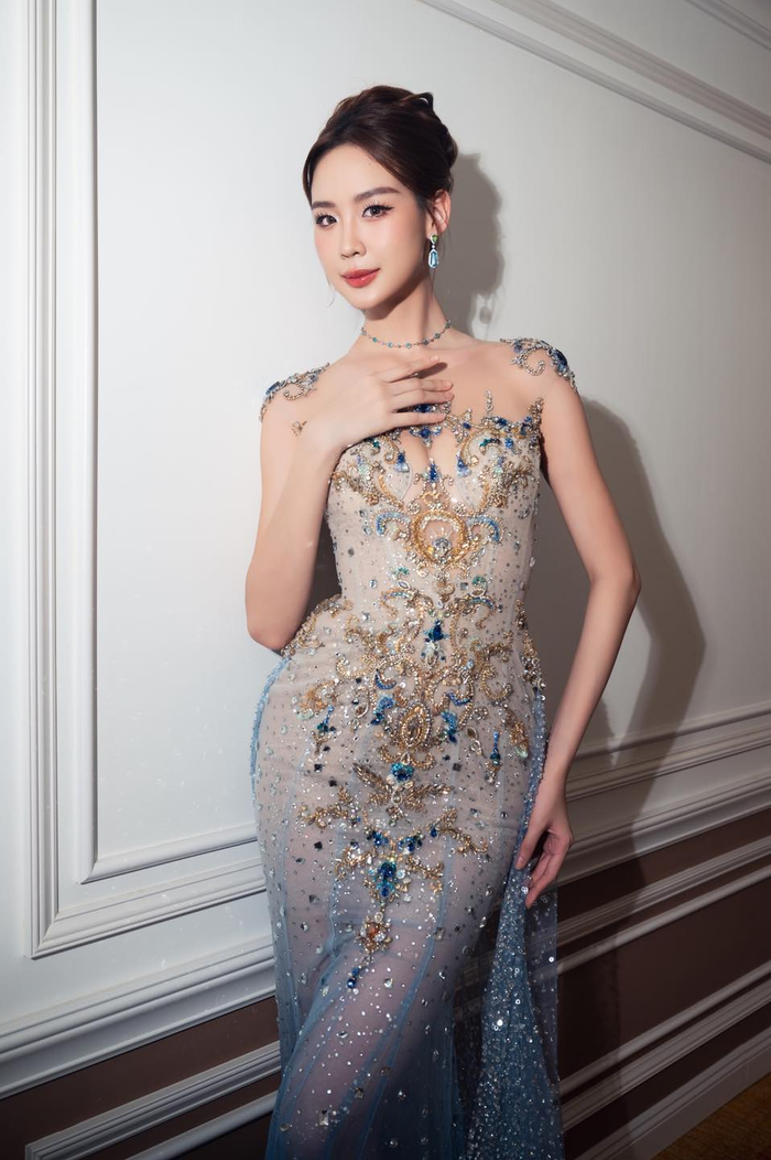 Nhiều nghệ sĩ Việt từng rơi vào tình cảnh bị mạo danh hình ảnh tương tự Hoa hậu Bảo Ngọc.