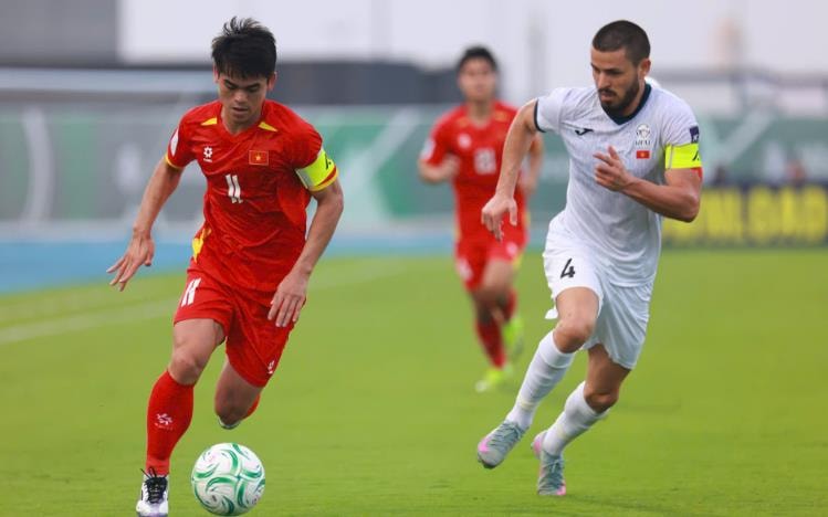 Các cầu thủ U23 Việt Nam thể hiện bản lĩnh trong những thời điểm quyết định của trận đấu.