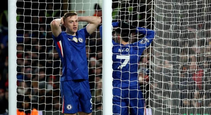 Liam Delap tập luyện tại Chelsea