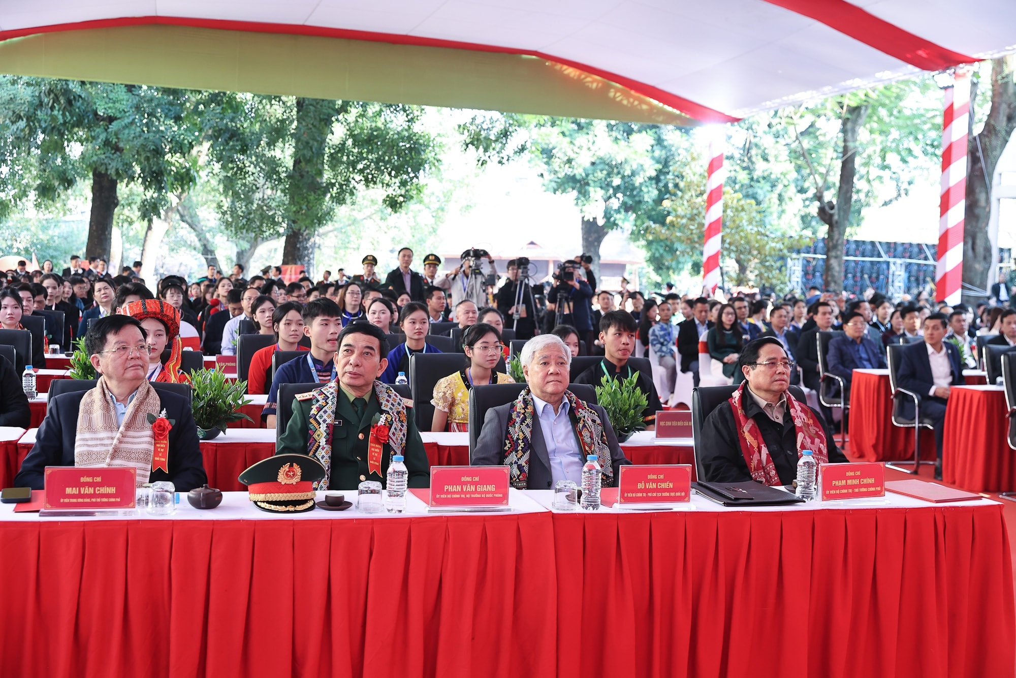 Thủ tướng dự khởi công 3 ngôi trường của 